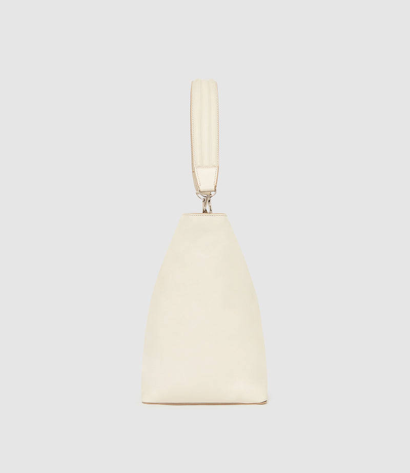 Twist 22 Supple Calfskin Bianco