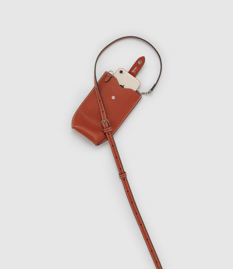 Minimalist Smooth Calfskin Sienna