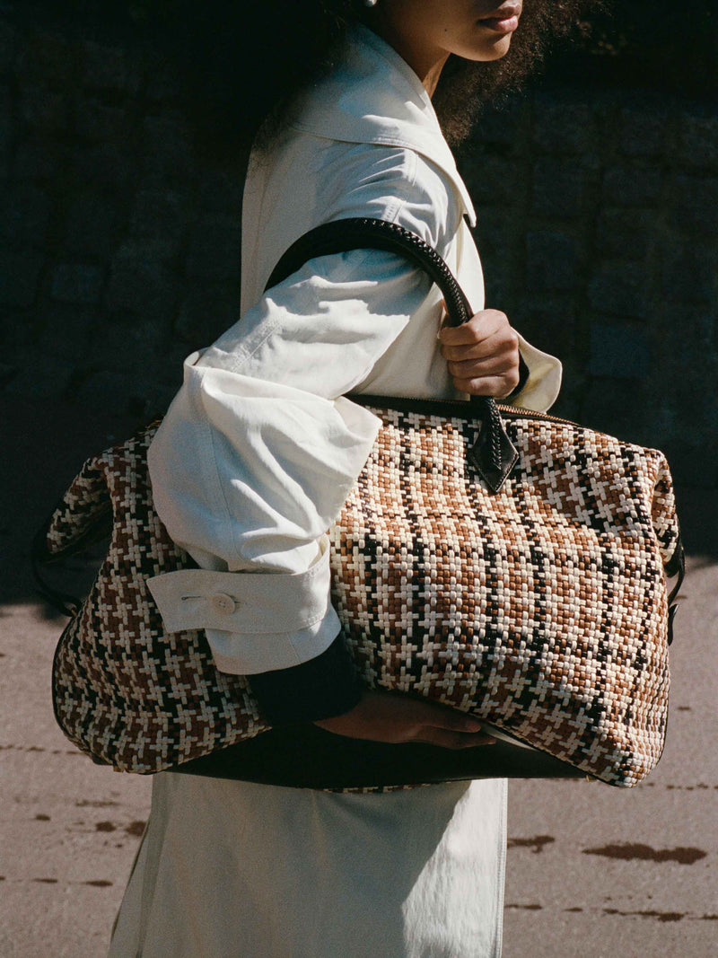 Bespoke Vérité Weekend Coupé Woven