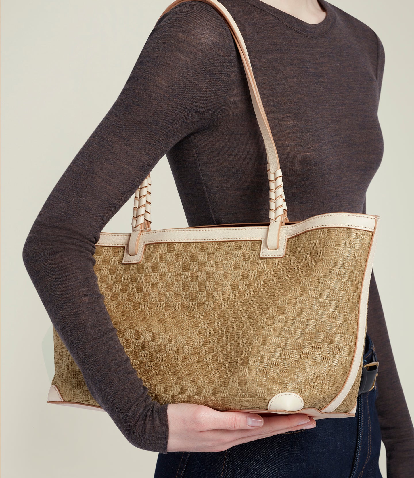 Cala 32 Woven Sahara With Smooth Calfskin White Sand