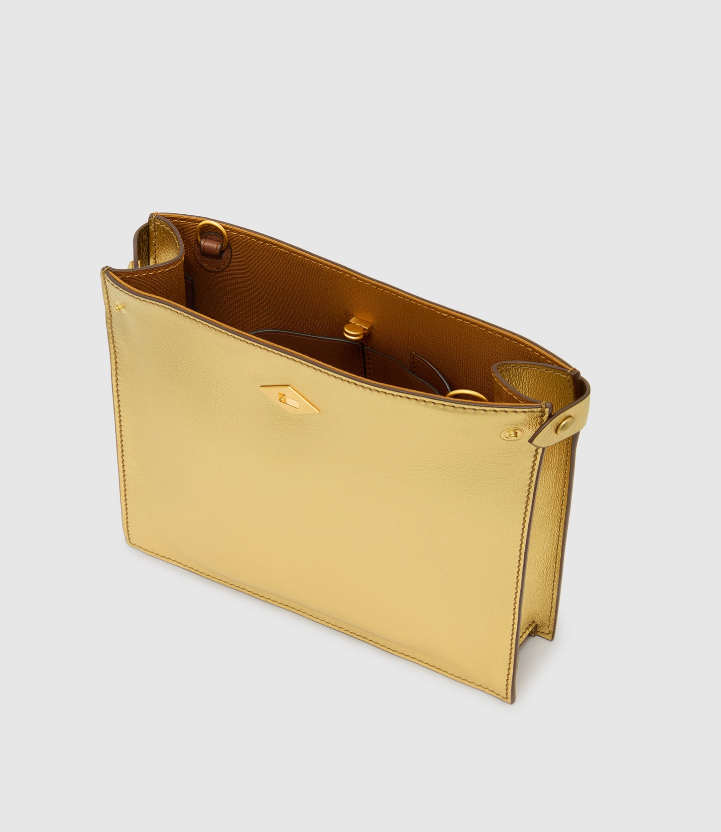 ISSIMO | Métier Stowaway Metallic Calfskin Gold