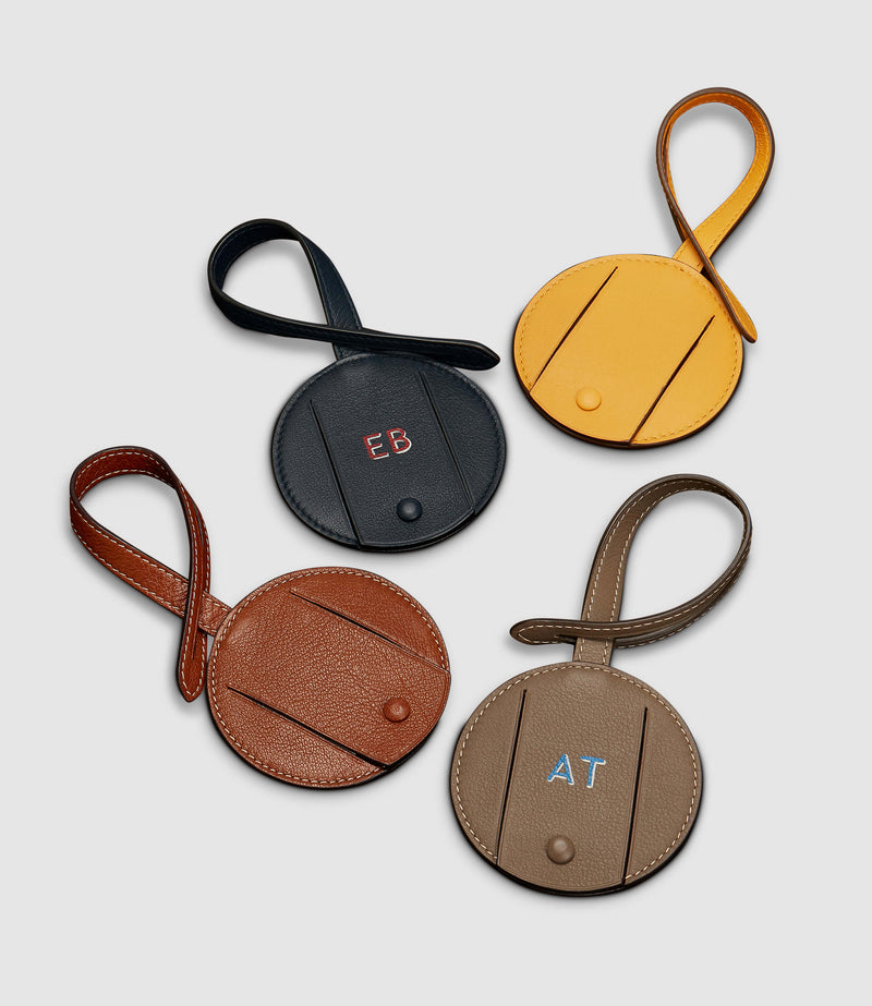 Métier Luggage Tag Buffalo Cognac with Salt Stitching
